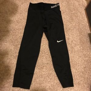 Nike Pro Capri’s